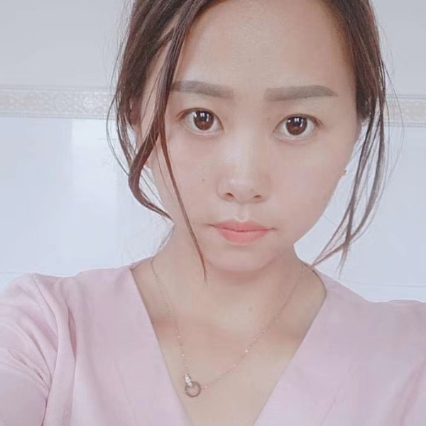 小蜜蜂挽手寂寞的照片
