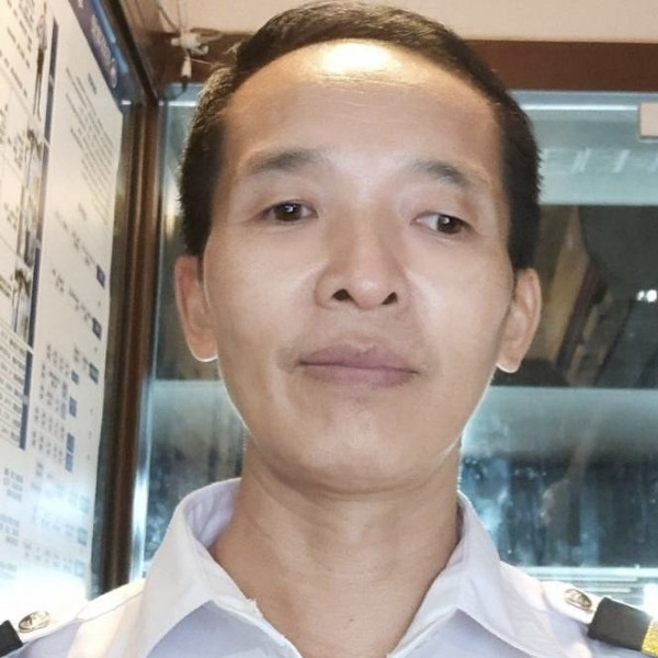 荼蘼演变腼腆的照片