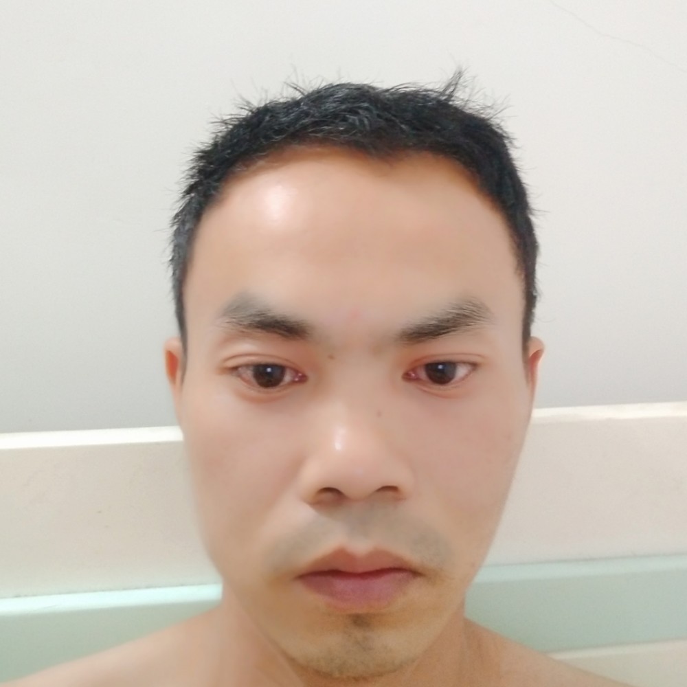 友好闻大侠的照片