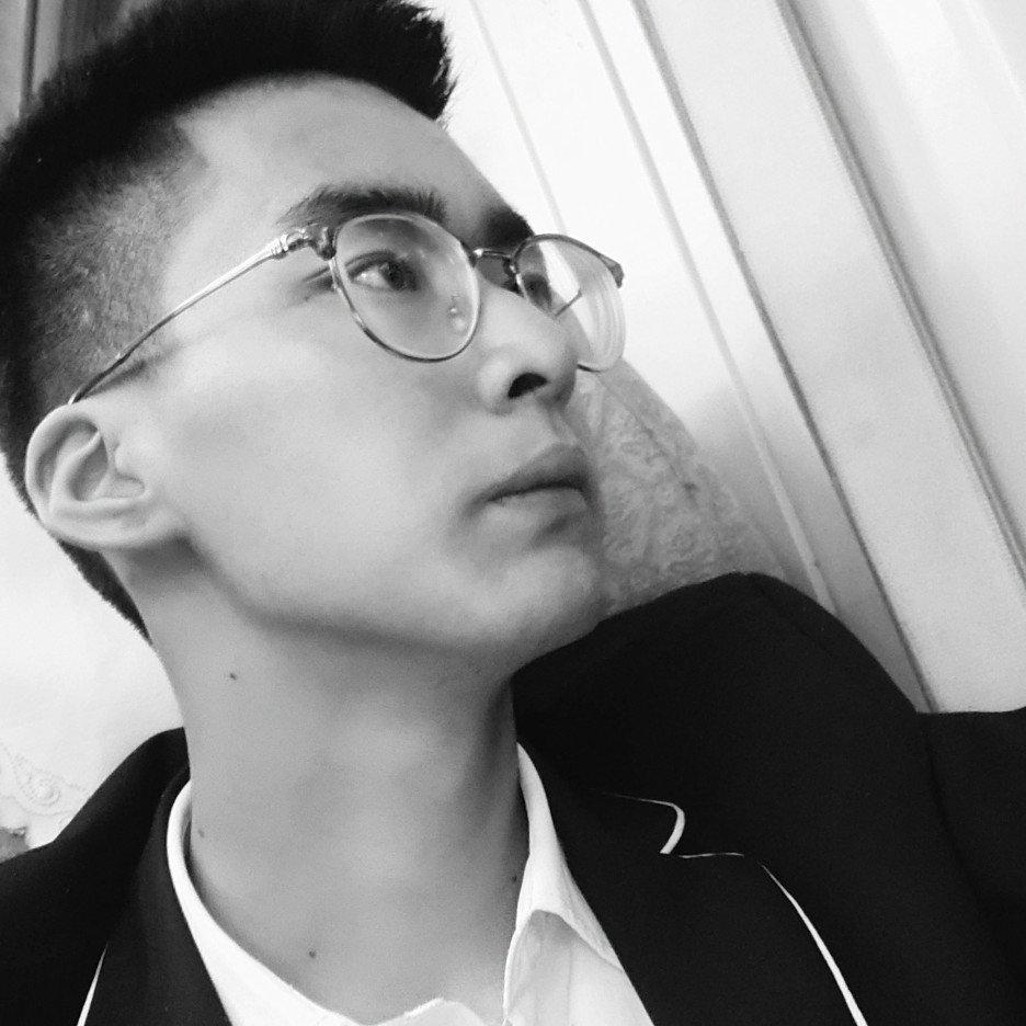 尘宵邂逅苹果的照片