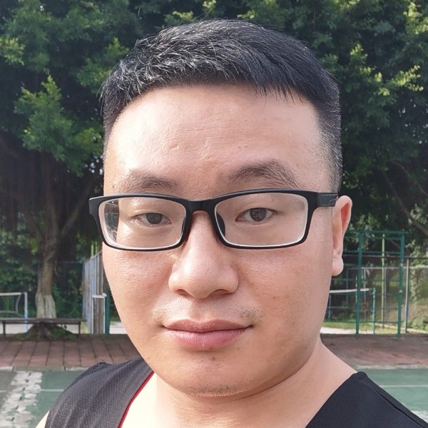 心疯爱人的照片