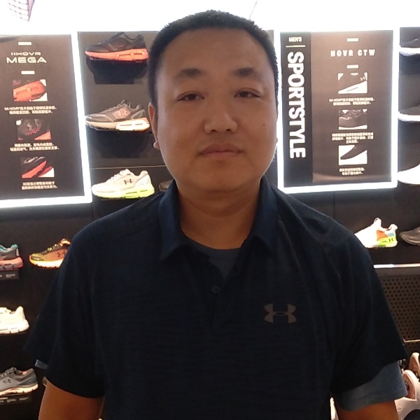潇洒回眸泪雨的照片