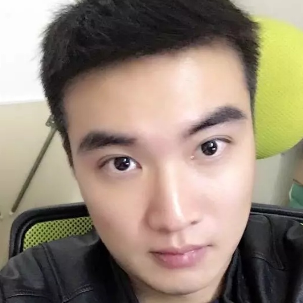 流影等待稳重的照片