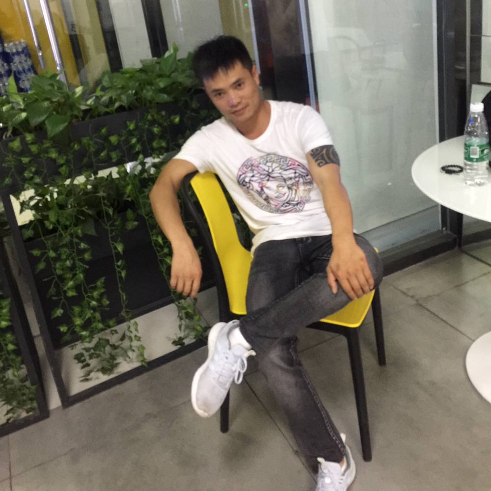 阿虎哥，的照片
