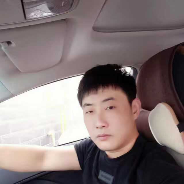 忧伤踢羊的照片