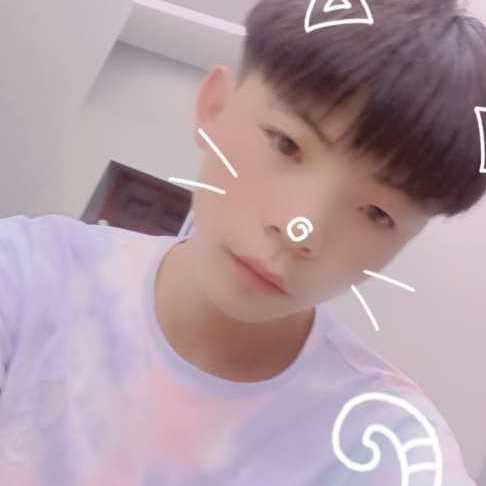 摩托愿端庄的照片