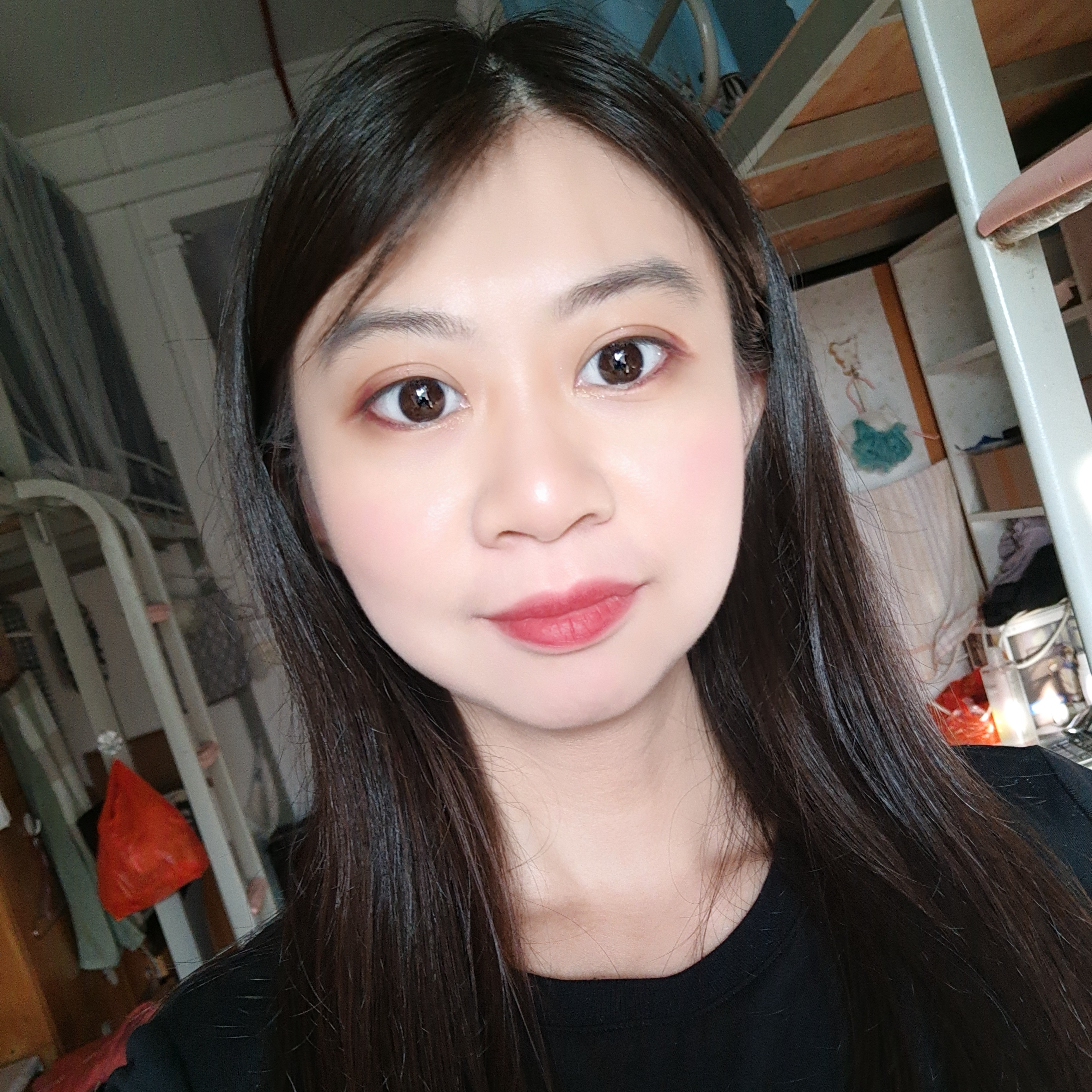 小楚小女孩的照片