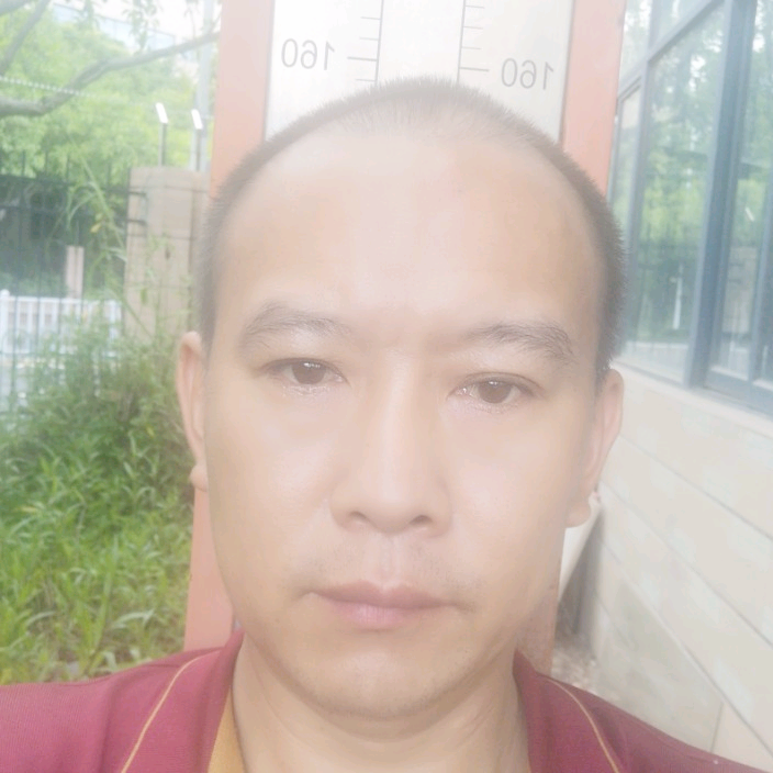 余治强的照片