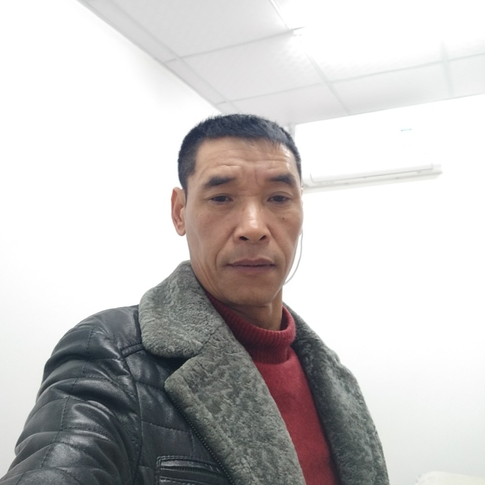 空即色的照片