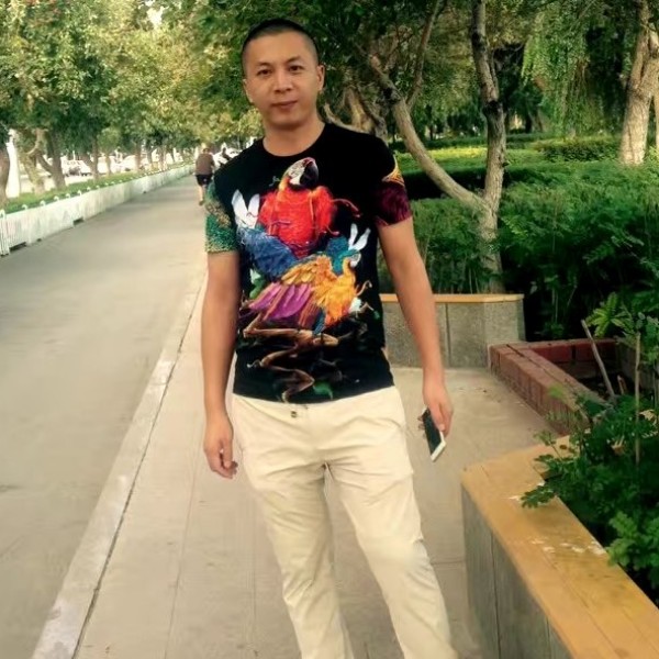 搞怪哑铃的照片