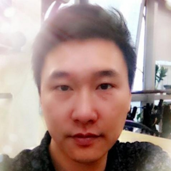 暮夜白昼的照片