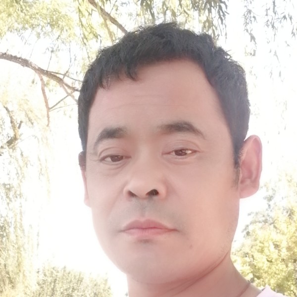 落后闻蝶舞的照片