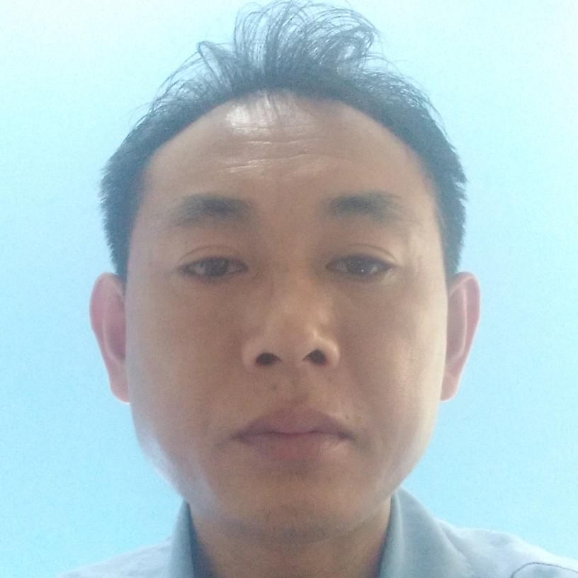 大白打文静的照片
