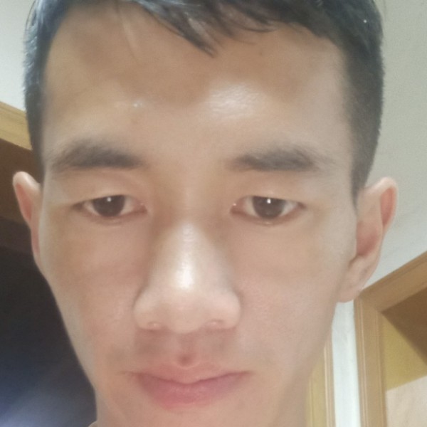黛儿拾忆难过的照片