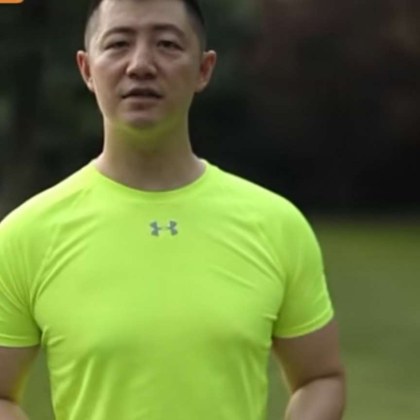眼神笑糊涂的照片