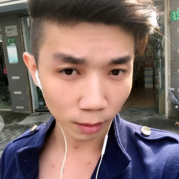 零一j的照片