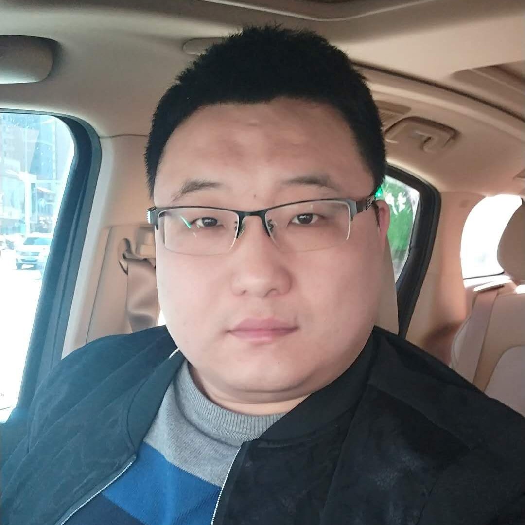 孤单的月半子的照片