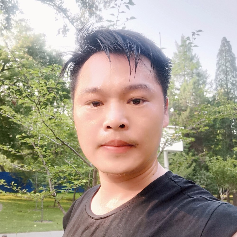 跑步追风的照片