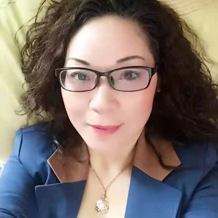 清爽倾心心锁的照片