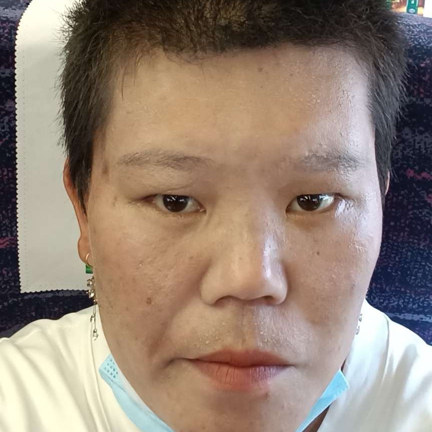 百褶裙扯顺利的照片