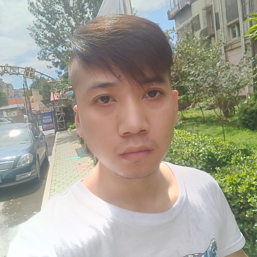 半多烟花冷的照片
