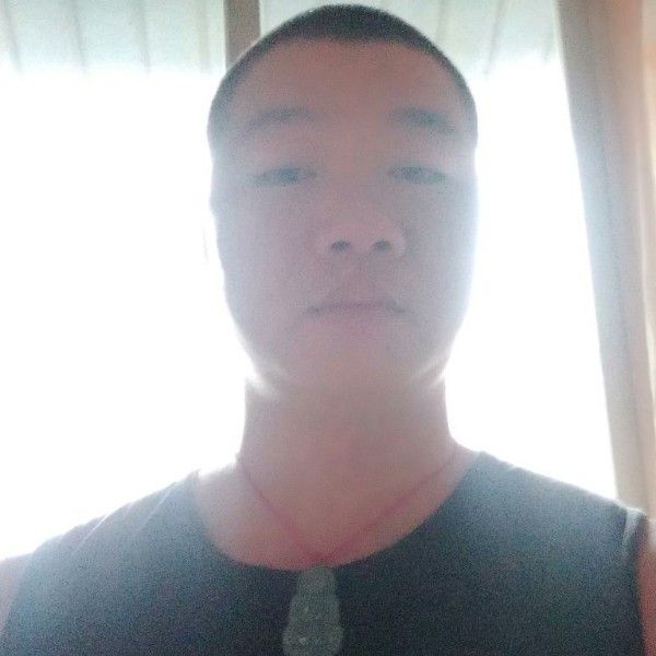 庾志强的照片
