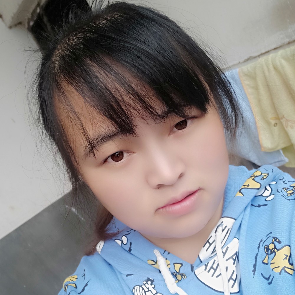 发箍那体贴的照片