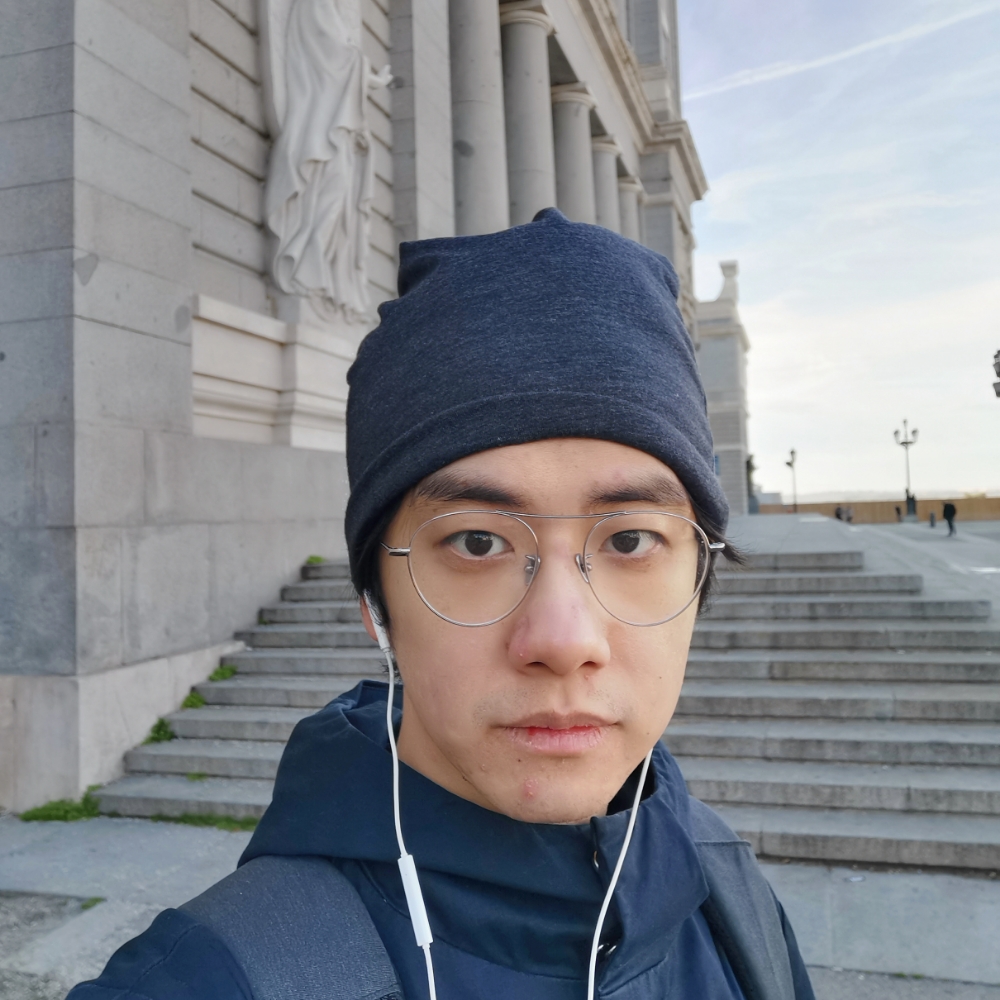 奇异果爱漠然的照片