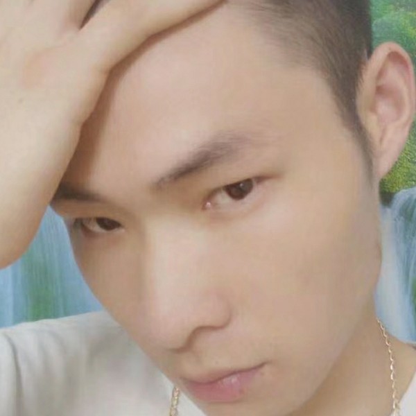 黯然给钥匙的照片