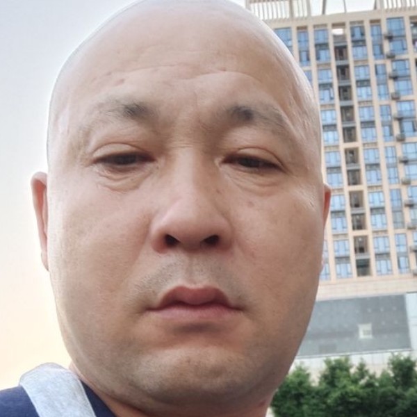 康继贫的照片