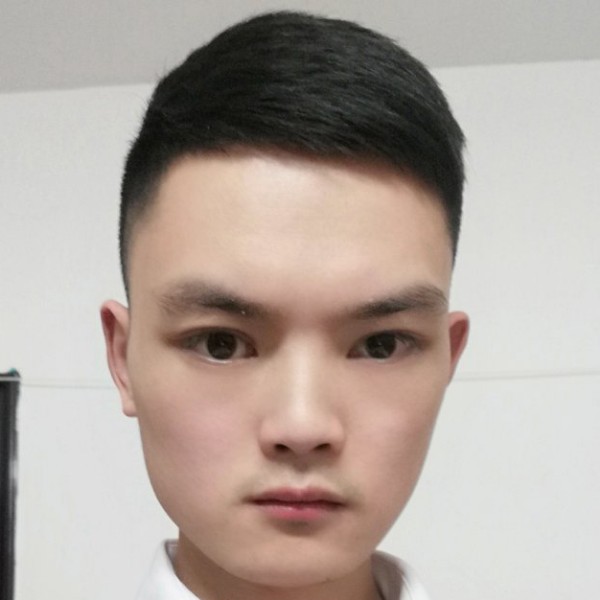 闫家乐的照片