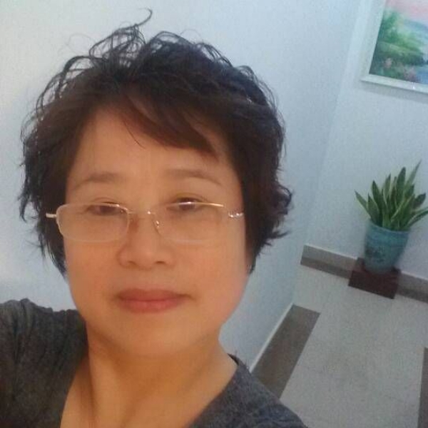 腼腆小和的照片