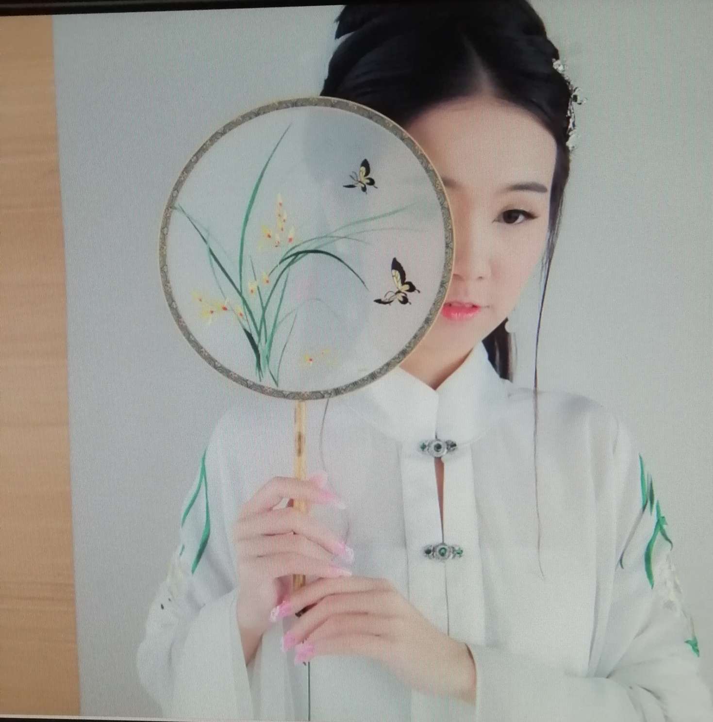 温盈资料照片_广东广州