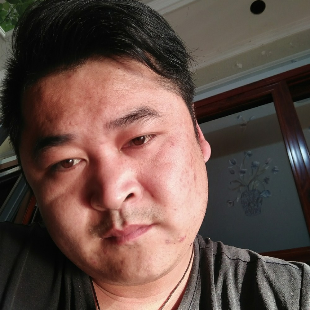小兔子落拓的照片