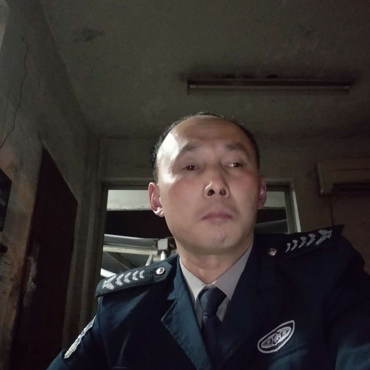 丁长军的照片
