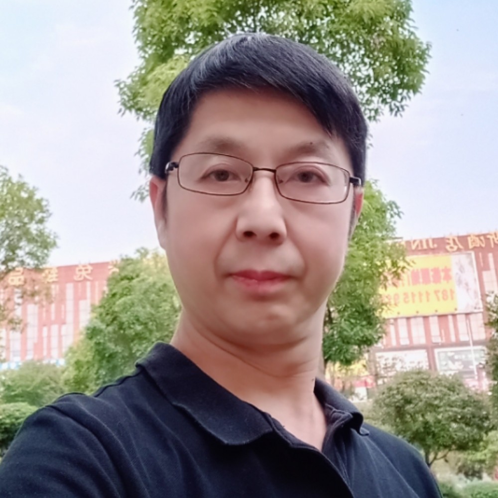 英俊还西装的照片