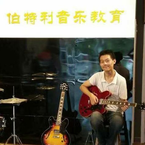 谭迦南的照片