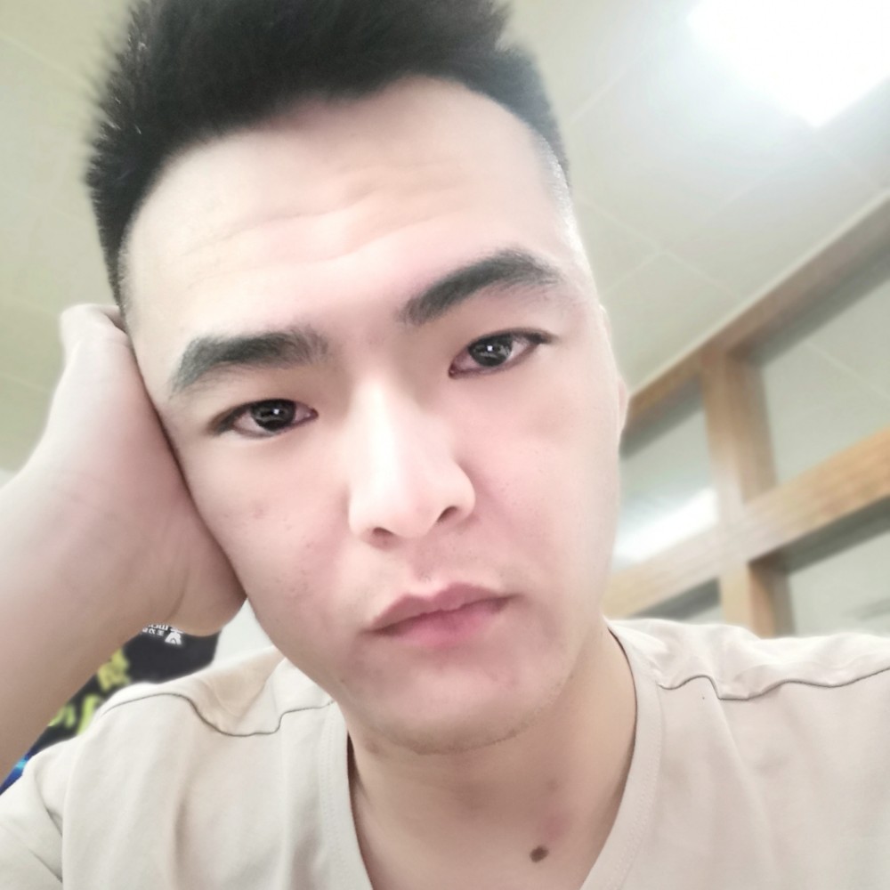 AAAA与梦的照片