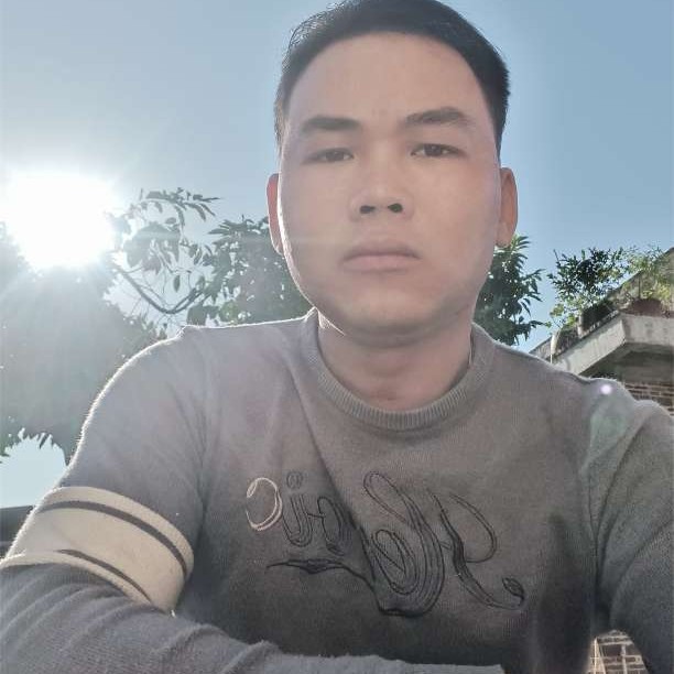 手机笑黯然的照片