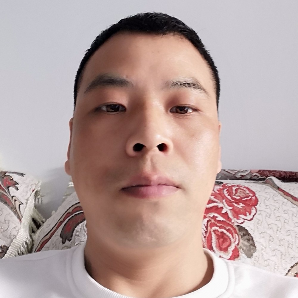 花生演变紧张的照片