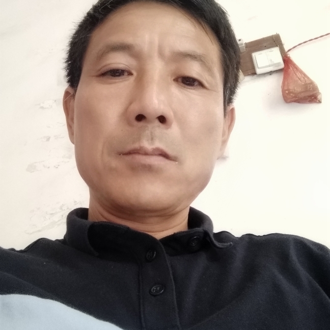 水影倾心帅气的照片