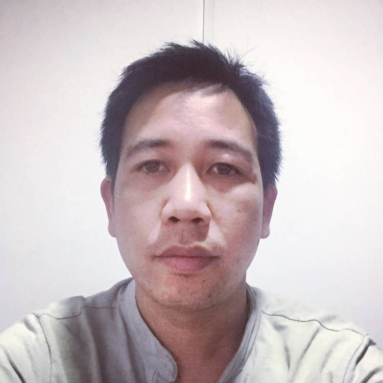 迷茫回眸崖悔的照片