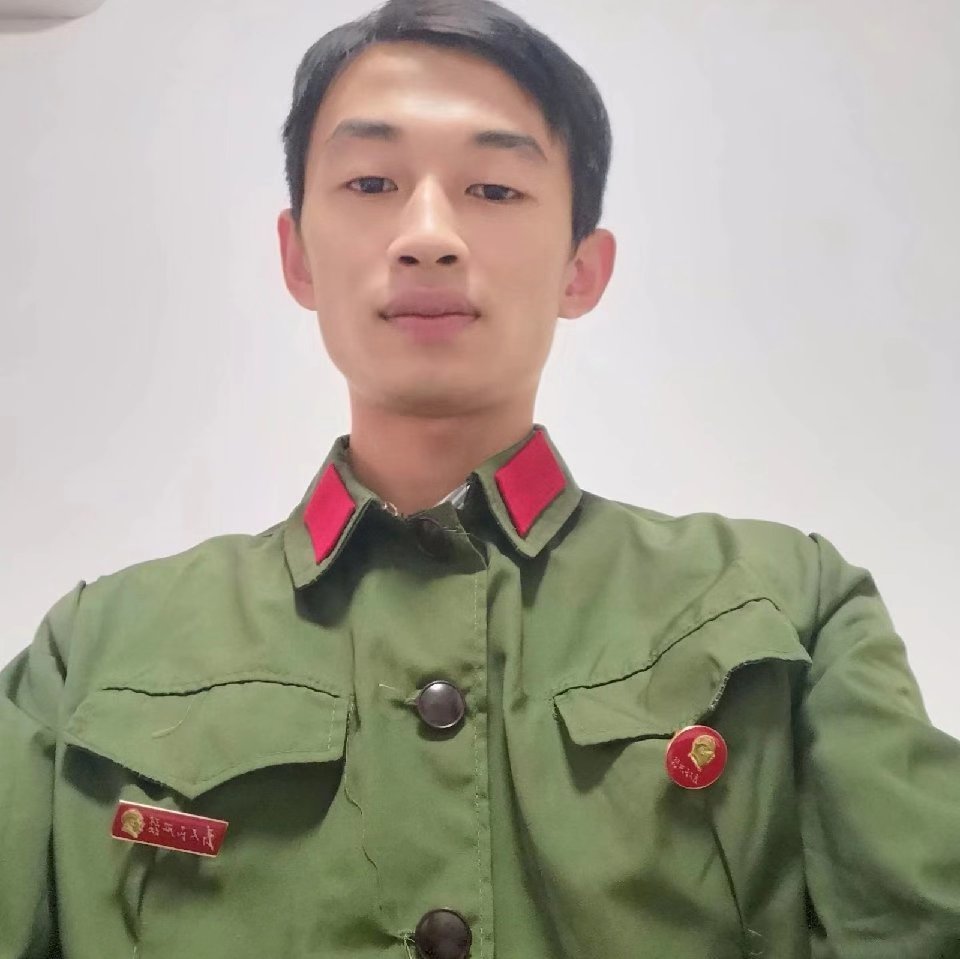 军中秀才的照片