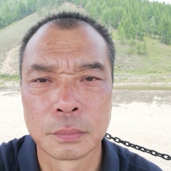 寒号鸟子的照片