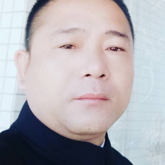 健壮激情的照片