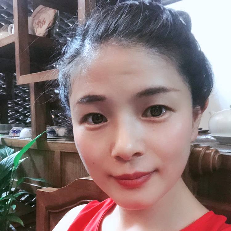 杉林娜的照片