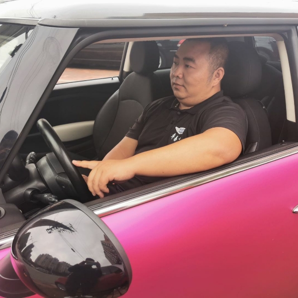 风中回眸音响的照片