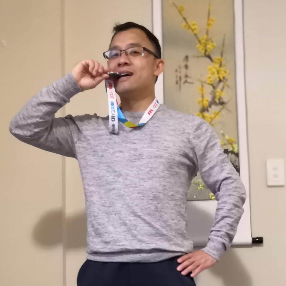 伴读书童的照片