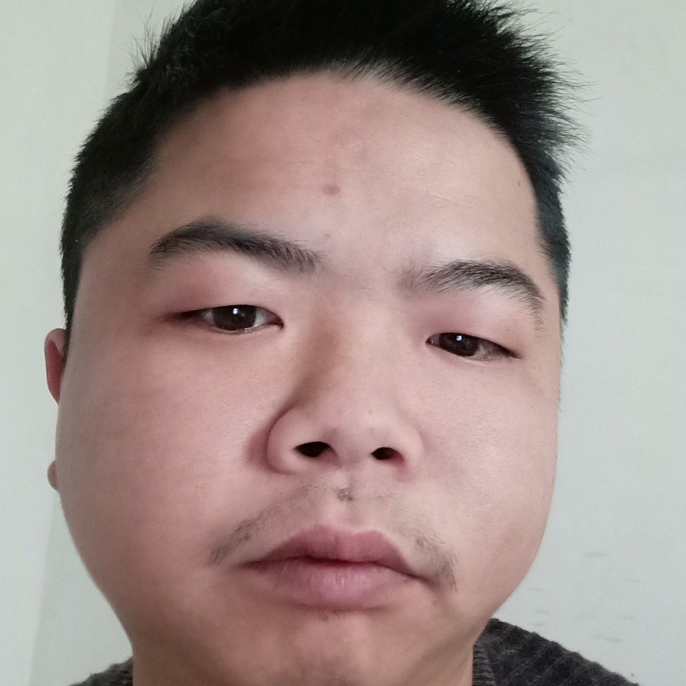 调皮漫步煎蛋的照片