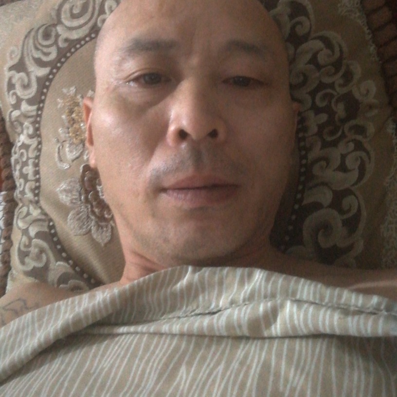 蜜粉浅吻懵懂的照片